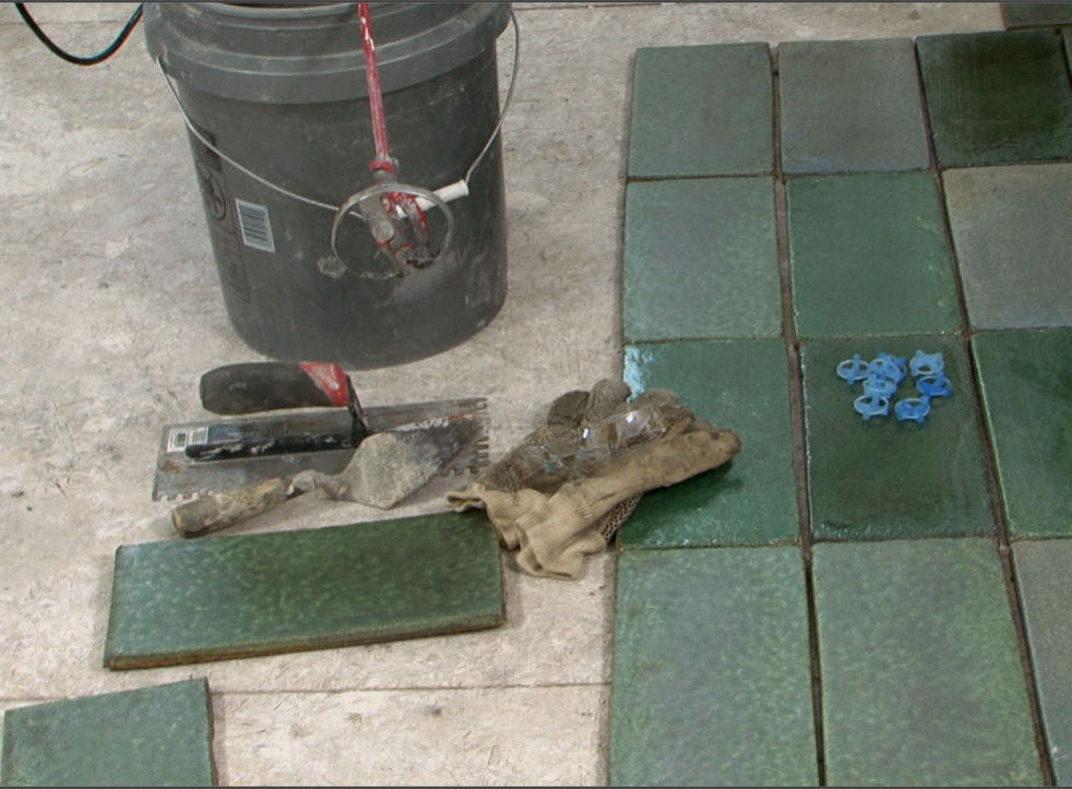 How to Install a Ceramic Tile Floor