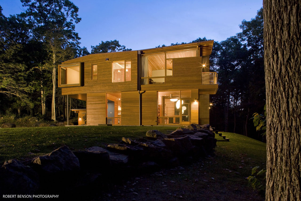 Kent House exterior by Gray Organschi Architecture