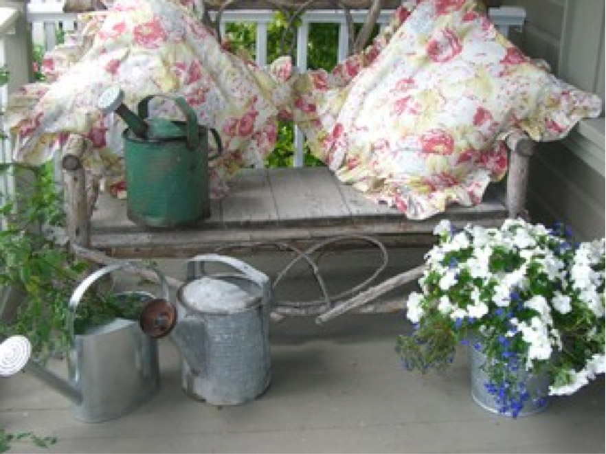 Traditional Porch by Caledon Home Staging HOPE DESIGNS