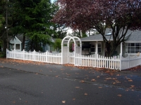 Vinyl and Wood Fences Add Character and Charm to Your Front Yard